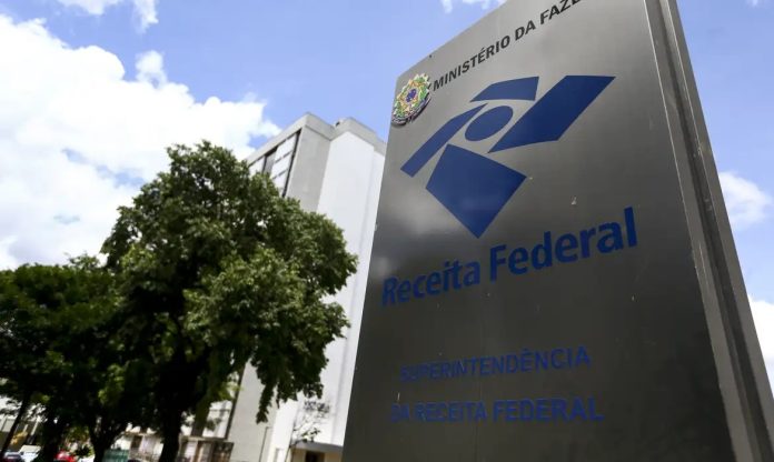Número foi o melhor desempenho arrecadatório no acumulado dos 11 meses. Imagem: Marcelo Camargo/Agência Brasil