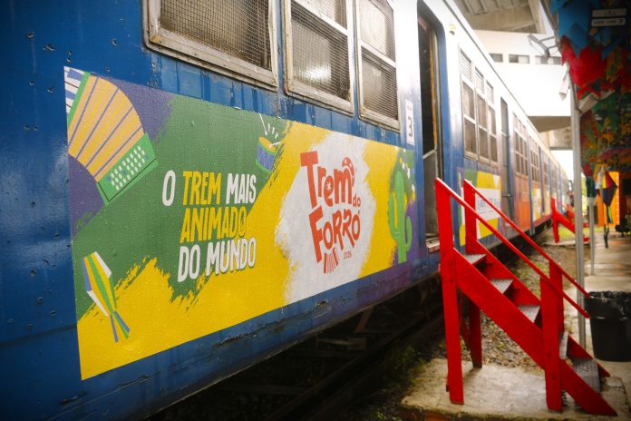 A volta ao Recife ocorrerá em horário diferenciado, às 21h, logo após o fim do jogo. Foto: Everson Teixeira